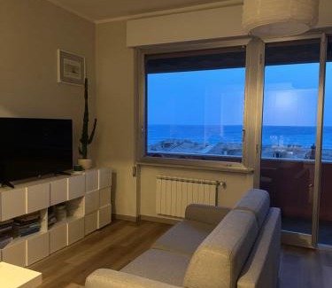 Cogoleto Apartamento | Casa al Mare Suite - Fronte spiaggia - Parcheggio