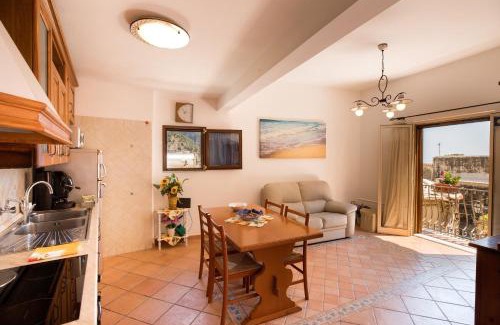 Chiesa Nuova Casa | Casa Alessandra - De Vivo Realty Positano