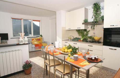 Avegno Casa | CASA ALESSIA NEL VERDE con WI-FI