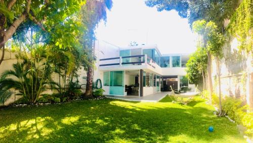 Tequesquitengo Casa | Casa Alfenapa a pie del lago y pet friendly