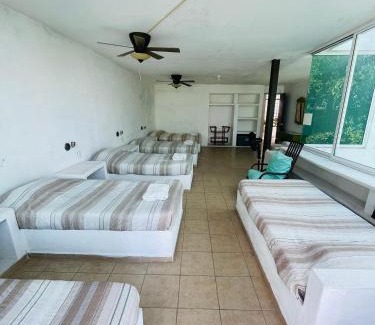 Tequesquitengo Casa | Casa Alfenapa a pie del lago y pet friendly