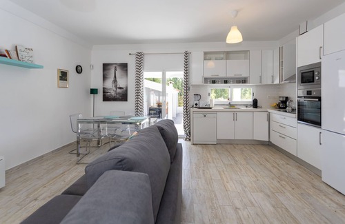 Castelo Casa | Casa Aljo - Maison Avec Piscine Près des Plages