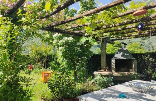 Aurigeno Apartamento | CASA ALLA CASCATA House by the Waterfall and Garden of Senses