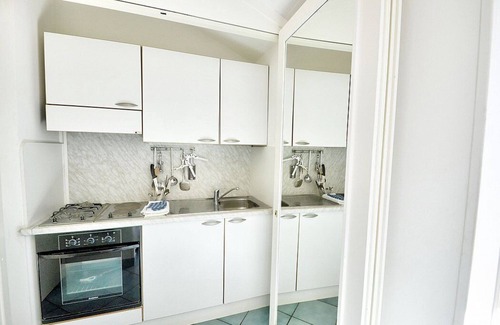 Minori Casa | Casa Alloro D: A welcoming studio apartment located in the center of Minori and a few meters from the sea.