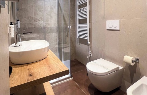 Bari City Centre Hotel | Casa Almika Abate Gimma