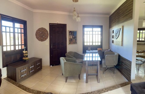 Pioneiros Catarinenses Casa | Casa alto padrão