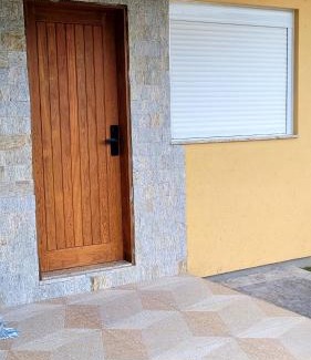 Acores Casa | Casa Amarela - à 100 metros da praia