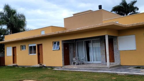 Acores Casa | Casa Amarela - à 100 metros da praia
