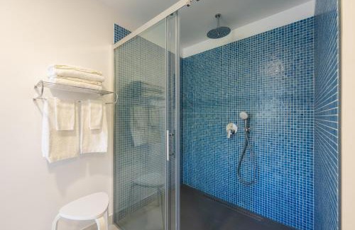 Camara de Lobos Apartamento | Casa Amarela Apartments - by Casas na Ilha