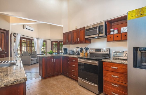 Playa Avellanas Casa | Casa Amarilla is a beautiful home just minutes away from Playa Avellanas