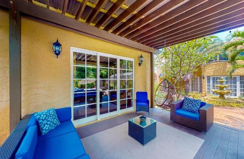 Riviera Beach Casa | Casa Amarilla Main House