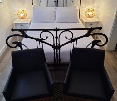 Santa Cruz da Graciosa Cama Y Desayuno | Casa and Company - Azorean Boutique House