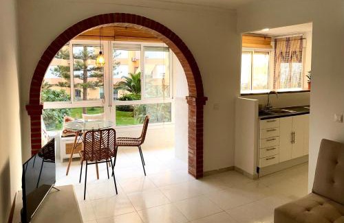 Torrox Costa Apartamento | Casa andaluza con vistas al mar y piscina