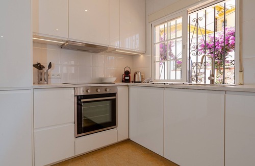 Marbella Chalet De Esquí | Casa Andasol - casa de vacaciones cerca de la playa en Costabella
