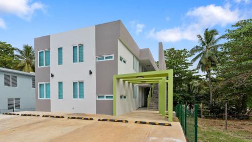 Puntas Casa | Casa Angelica Apt 101 steps to Sandy Beach