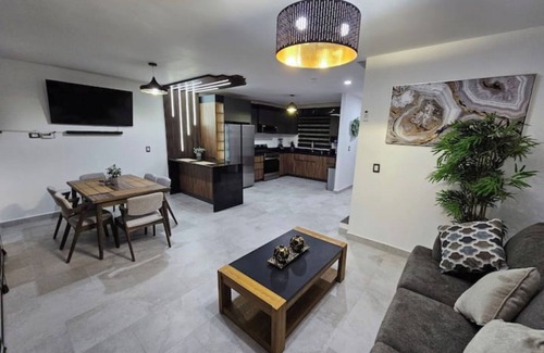 El Sauzal Casa | Casa Angulo. 8 Guest Gated Home in Viñedos Del Mar