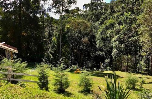 Sapucai-Mirim Casa | Casa Araucária no Refugio Pinheiro Beira Rio