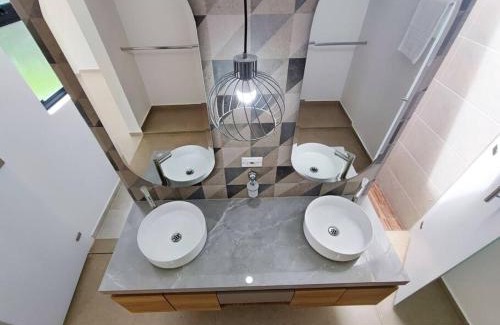Acacias Casa | Casa Arbórea - Casa Campestre con piscina