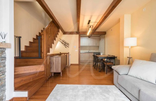 Las Bordas Casa | Casa Artiga de Lin by SeaMount Rentals