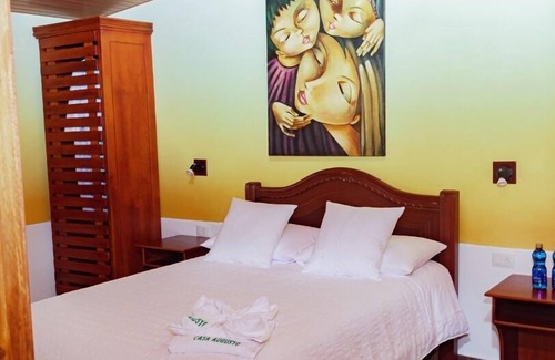 Baños de Agua Santa Cabina | Casa Augusto Hospedaje