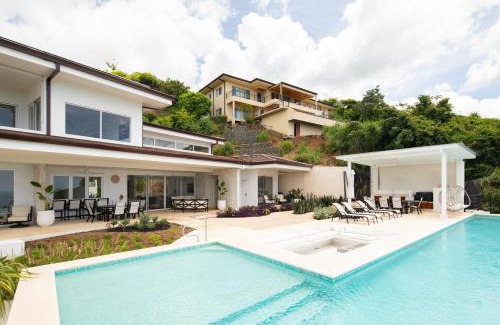 Brasilito Casa | CASA AYLA A - stunning 5BR Ocean view house & infinity pool in Flamingo