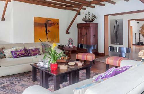 Suba Casa | Casa Azul - Casa de Lujo Bogotá
