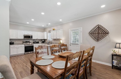 Cooper-Young Historic District Casa | Casa Azul + Memphis Midtown + Cooper Young + 4 BR