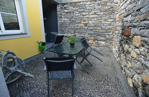 Canical Apartamento | Casa Baleia Azul (Blue Whale House)