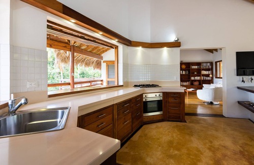El Limon Villa | Casa Bamboulita - Villa de 5 dormitorios con vistas al mar en medio de la naturaleza