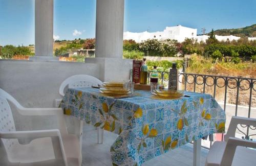 Pianoconte Apartamento | Casa Basilio con bellissima terrazza vista isole