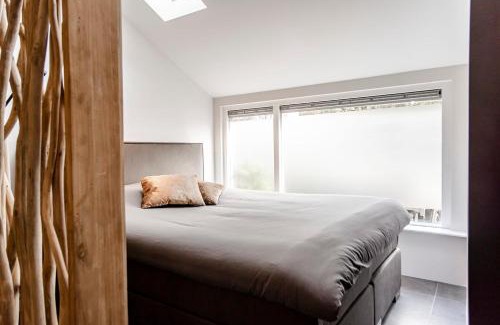 Zandvoort Casa | Casa Beach with free parking and garden
