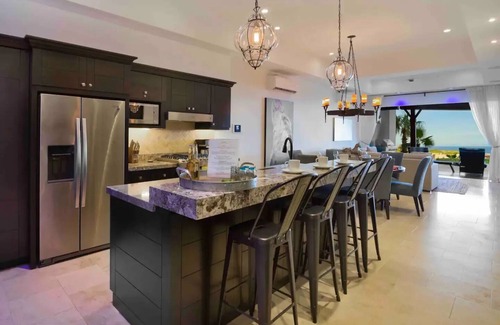 Los Cangrejos II y ÌII Condominio | Casa BeBe ● Awesome Garden Condo ● Awesome Views
