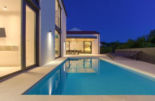 Klimno Villa | Casa Bela