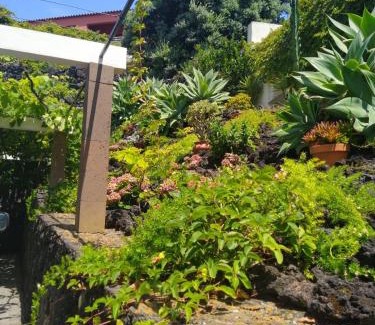Angra do Heroismo Casa | Casa Belcanto da Fajã