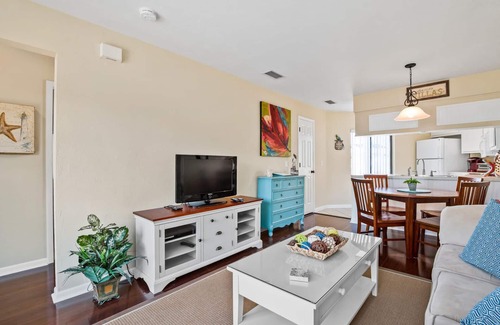 Mid Island Condominio | CASA BELLA C - 1 cama / 1 baño - Pasos a la playa