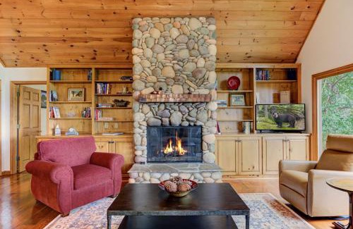 Big Canoe Casa | Casa Bella - Gorgeous Mountain Views, Large Deck + Big Canoe Community Amenities