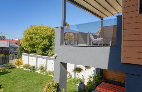 Jibert Casa | Casa Belsugului