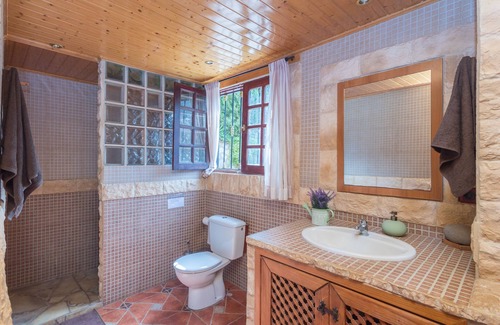 Teror Villa | Casa Besan - 6BR Private Pool, Terrace & Parking