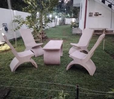 Kaduwela Apartamento | Casa Bianconera