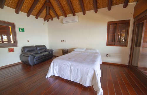 Puerto Ángel Hotel | Casa Bichú Hotel Boutique