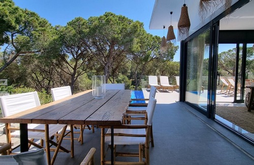 Pals Villa | Casa Blanca, una perla