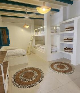 Adam Chalet De Esquí | Casa Blanca - calm space for soul revival