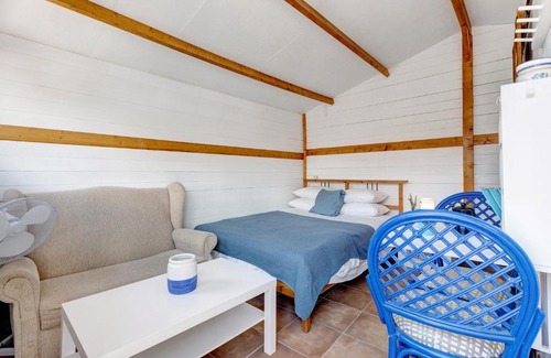 San Isidro Casa | Casa blanca de madera