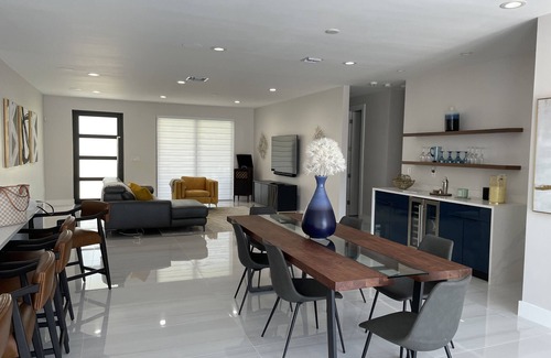 Cypress Lakes Casa | Casa Blanca Intracoastal Waterway 4 bedroom, 3.5 bath newly renovated