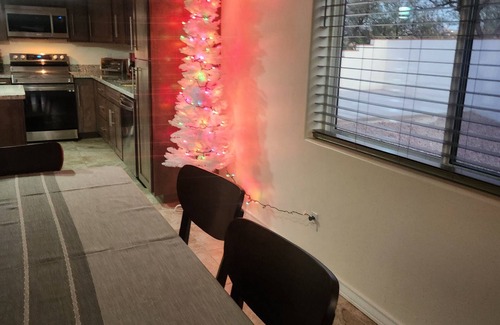 Rio Rico Casa | Casa Blanca, Newer 3-bedroom house in amazing Rio Rico with WiFi, AC, spa, patio