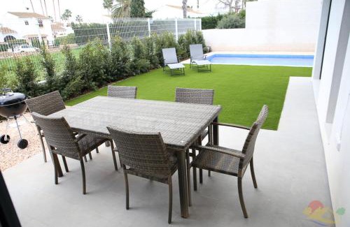 Santiago de la Ribera Villa | Casa Blanco - Luxury Detached Villa