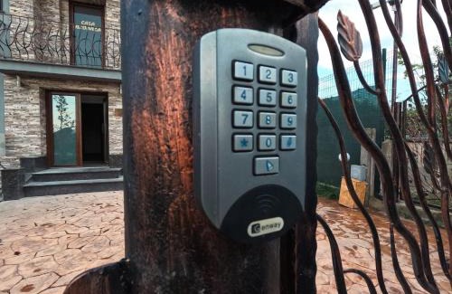 Danesti Casa | Casa Bloanca