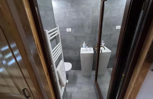 Danesti Casa | Casa Bloanca