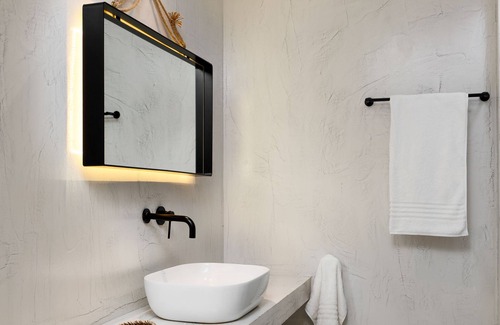 Elia Nikitis Casa | Casa Bloo Adults Only