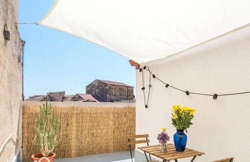 Castellammare Vucciria Apartamento | Casa Blu con Terrazza Alla Vucciria by Wonderful Italy